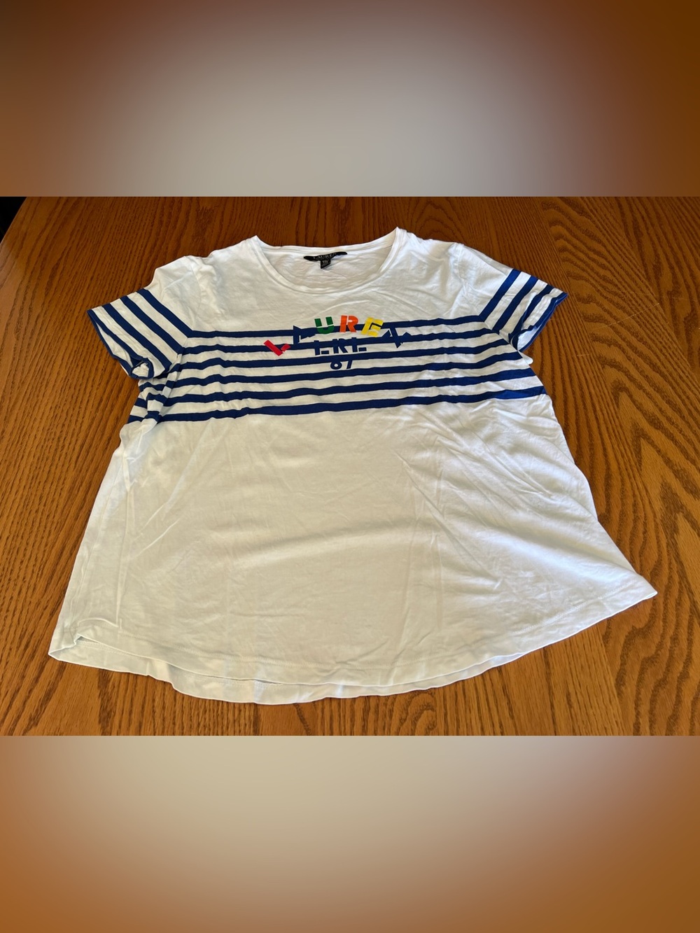 Women’s White & Navy Striped Short Sleeve Tee XXL